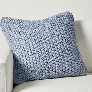 2x Bayside Seed Stitch Pillowcovers